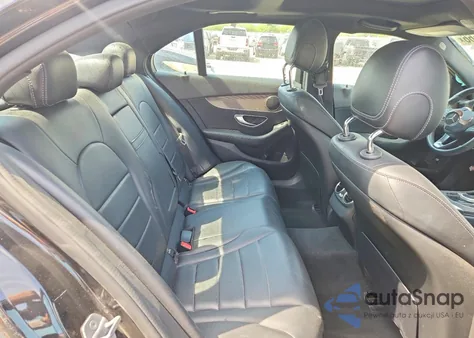 2018 Mercedes-Benz C 300 from USA, damaged, VIN 55SWF4JB7JU256895